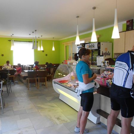 Zamecky Hotel Lednice Ngoại thất bức ảnh
