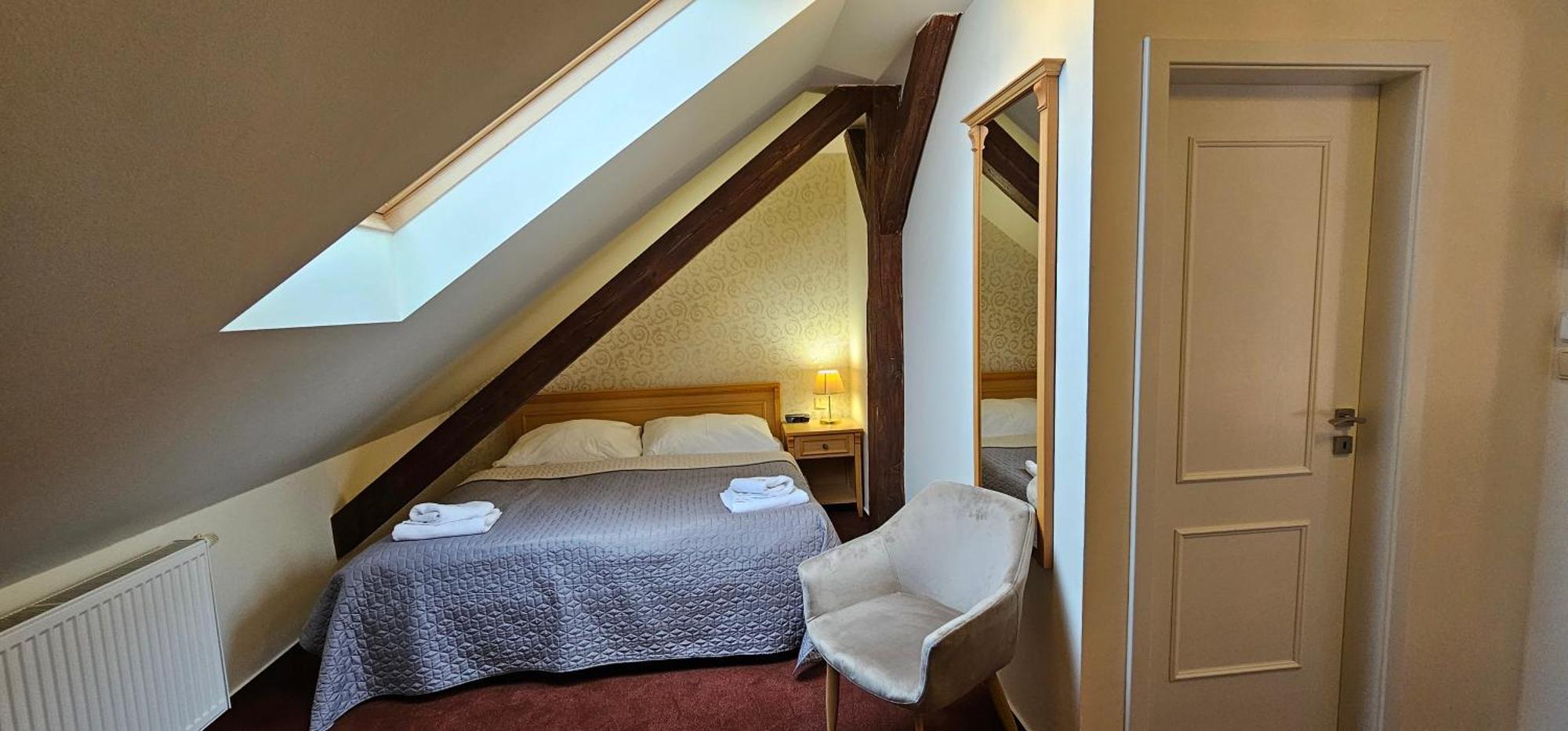 Zamecky Hotel Lednice Ngoại thất bức ảnh